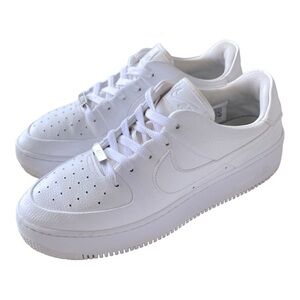 Nike Low Air Force 1 White Sneakers Women’s Size 11 Like New Worn 1x